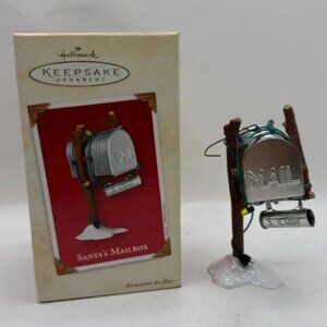 2002 Hallmark Keepsake Ornament – Santa’s Mailbox